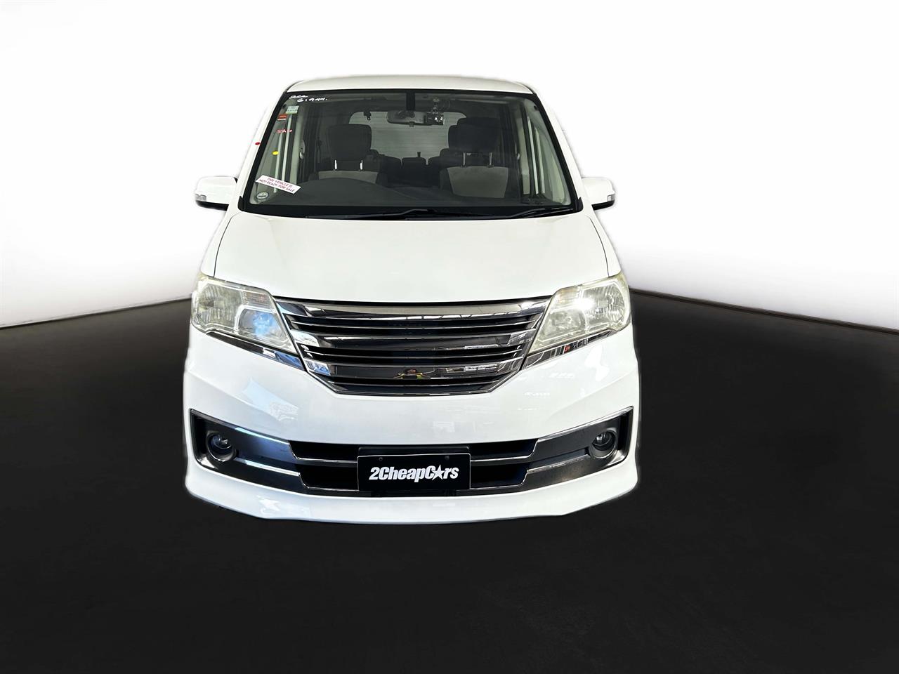 2012 Nissan Serena Hybrid