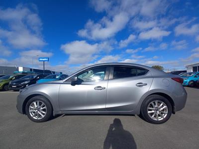 2014 Mazda Axela 3 Hybrid