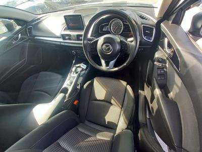 2014 Mazda Axela 3 Hybrid