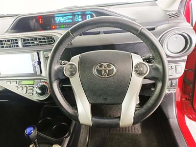 2014 Toyota Aqua Hybrid