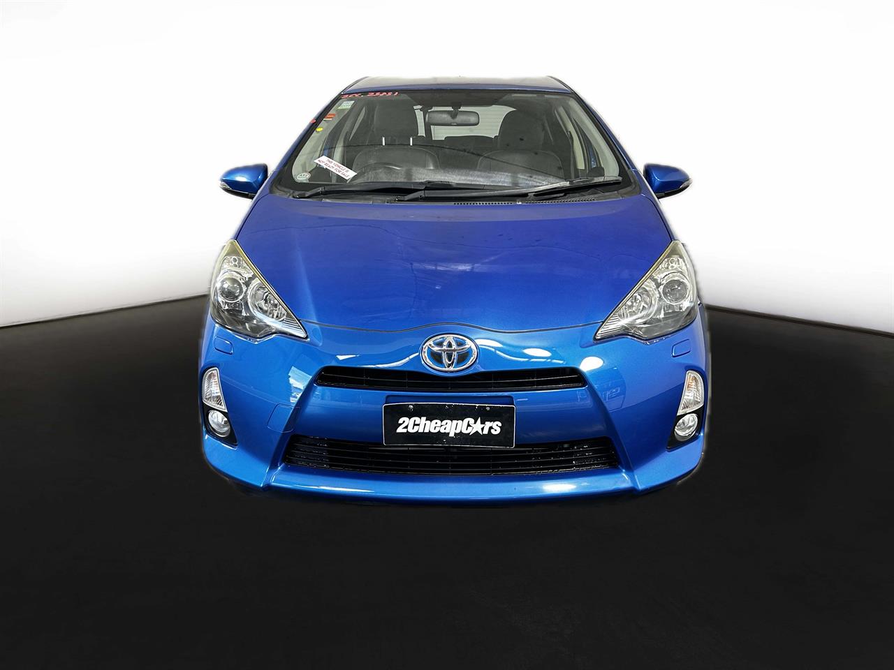 2014 Toyota Aqua Hybrid