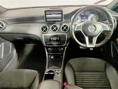 2013 Mercedes-Benz A180 Sports