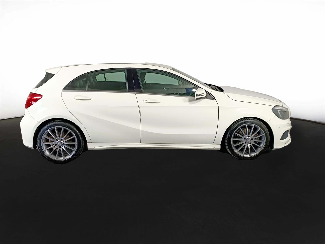 2013 Mercedes-Benz A180 Sports