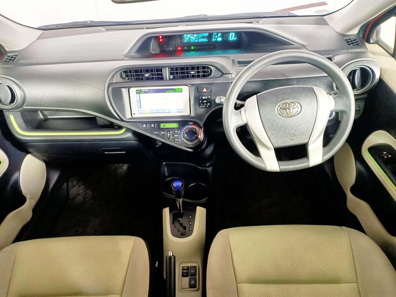 2012 Toyota Aqua Hybrid