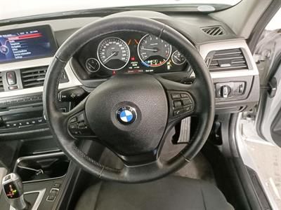 2014 BMW 320i TOURING