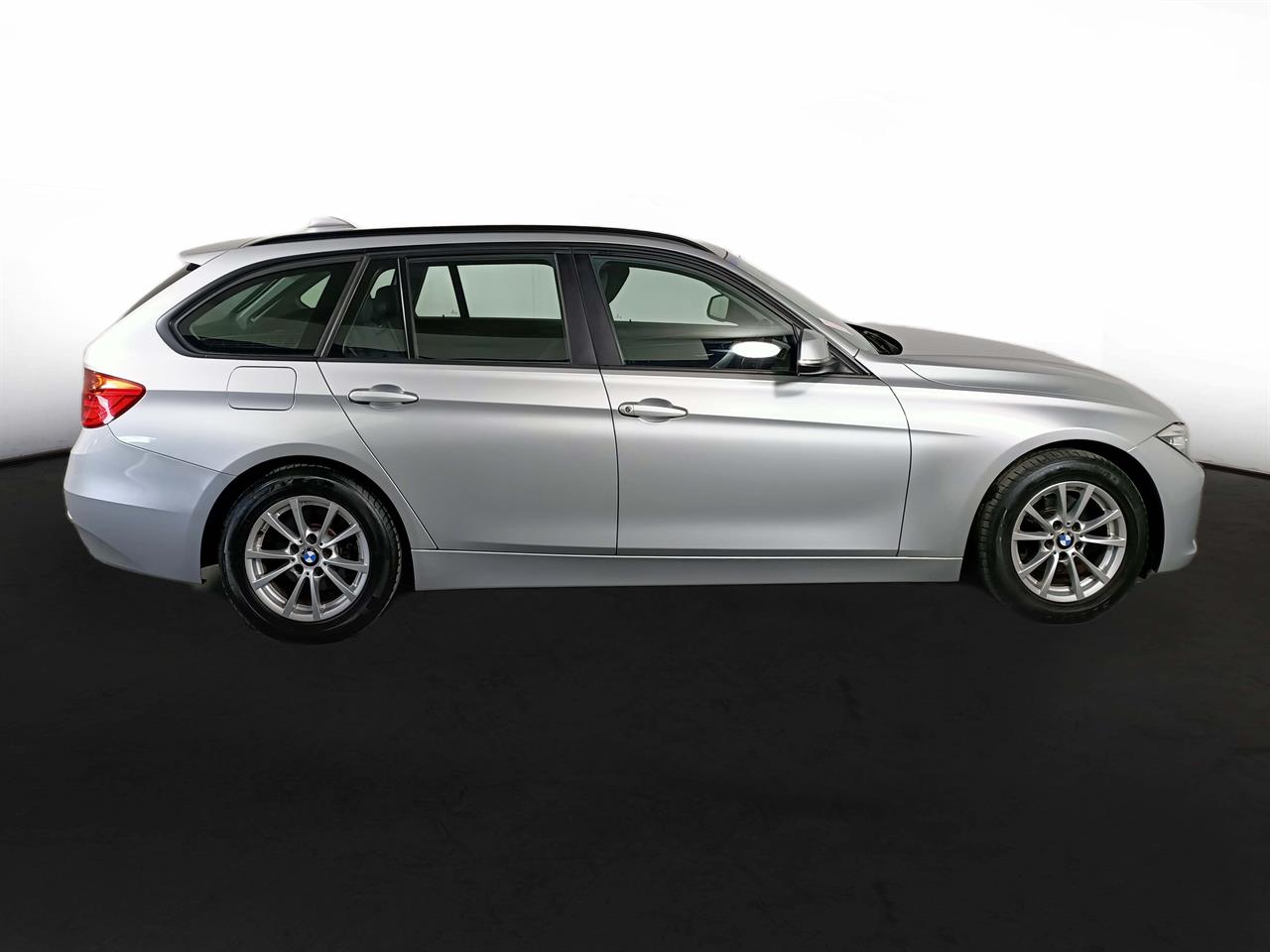 2014 BMW 320i TOURING