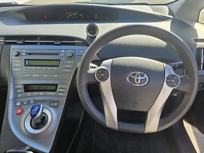 2015 Toyota Prius Hybrid