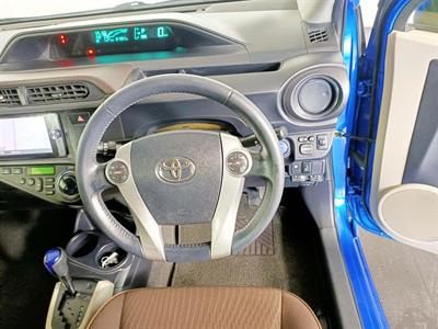 2013 Toyota Aqua Hybrid