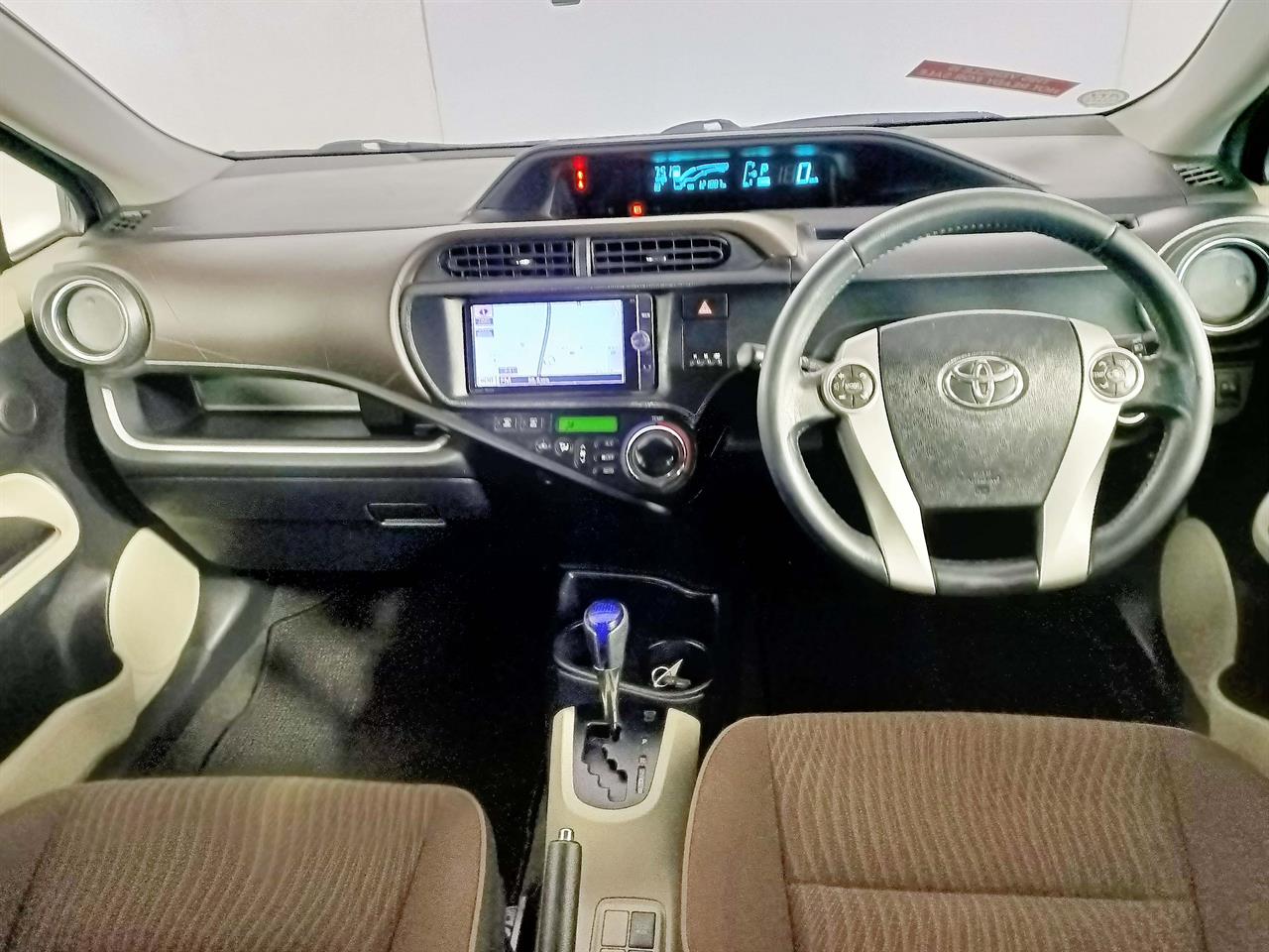 2013 Toyota Aqua Hybrid