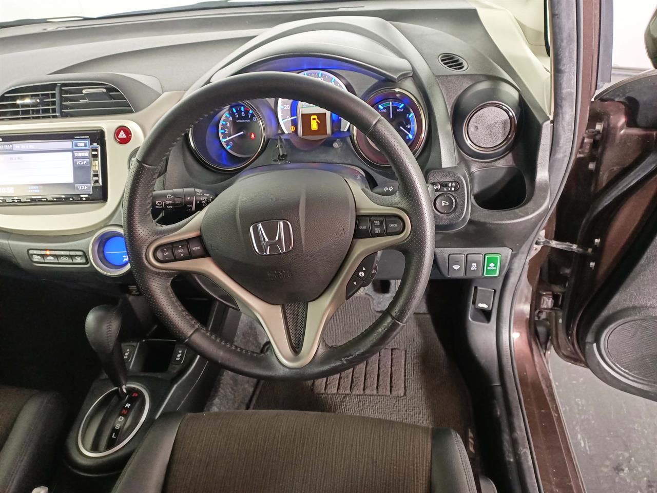 2013 Honda Fit Jazz Hybrid