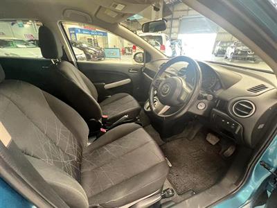 2012 Mazda Demio 13Skyactive