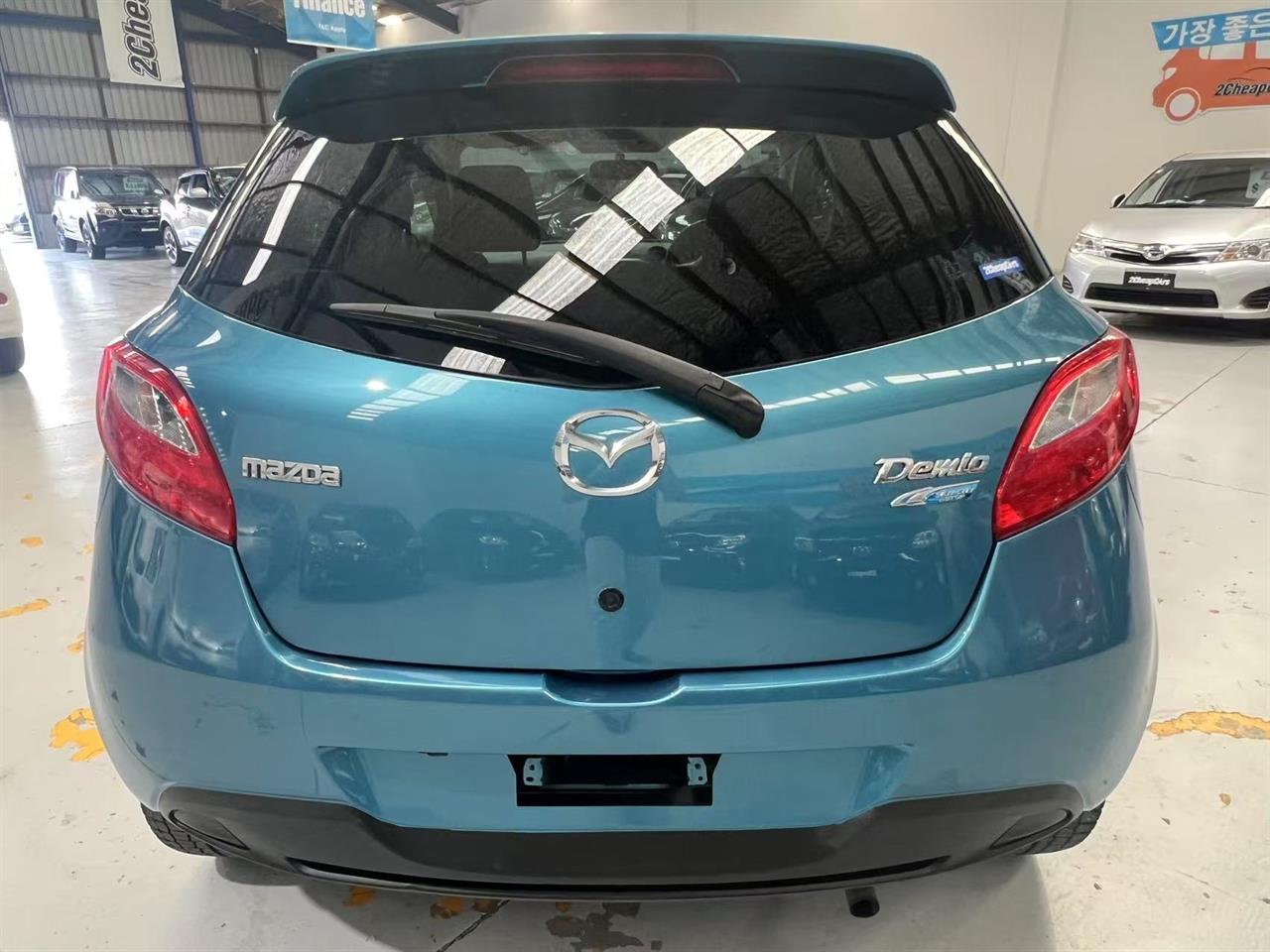 2012 Mazda Demio 13Skyactive