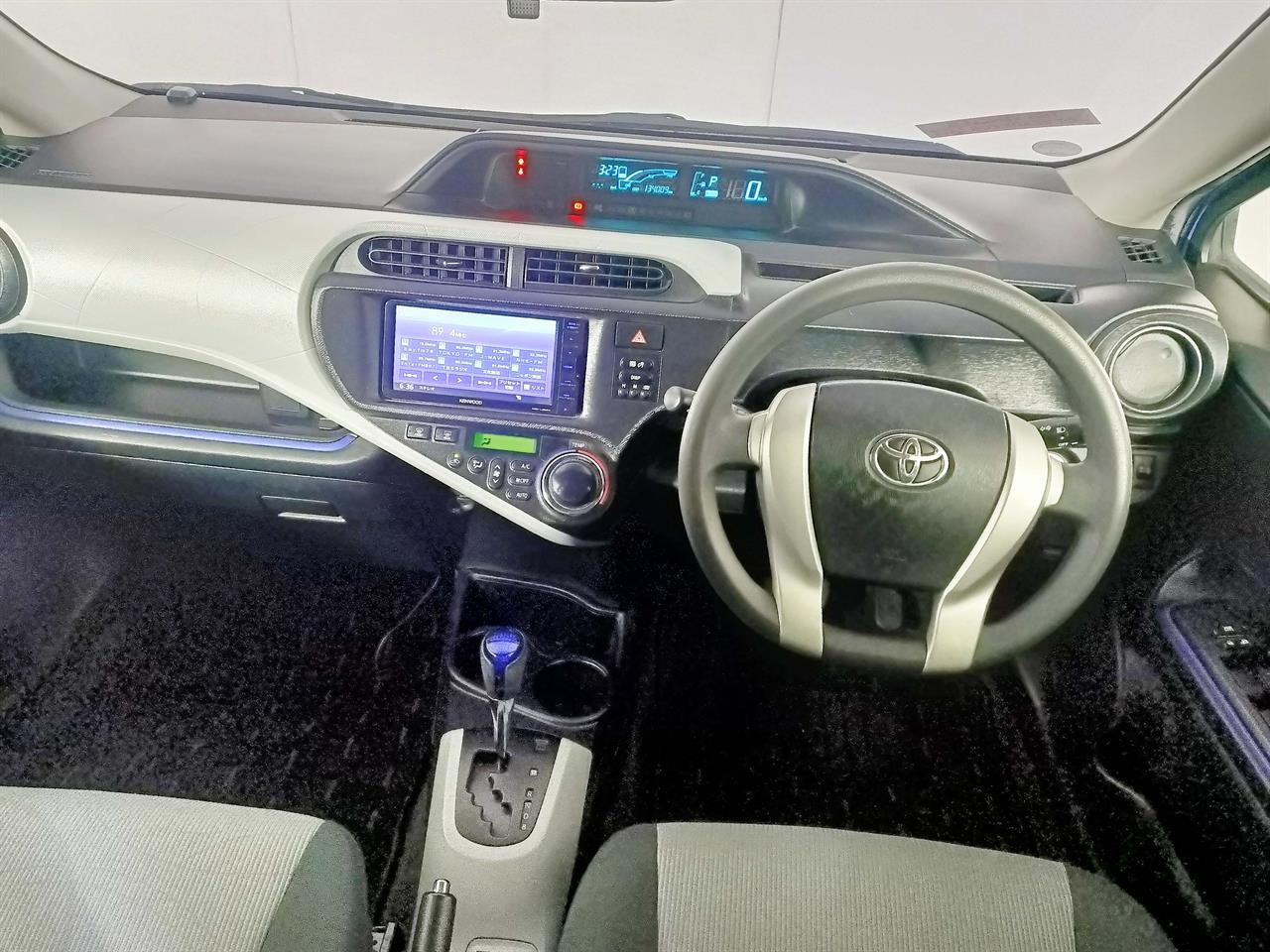 2013 Toyota Aqua Hybrid