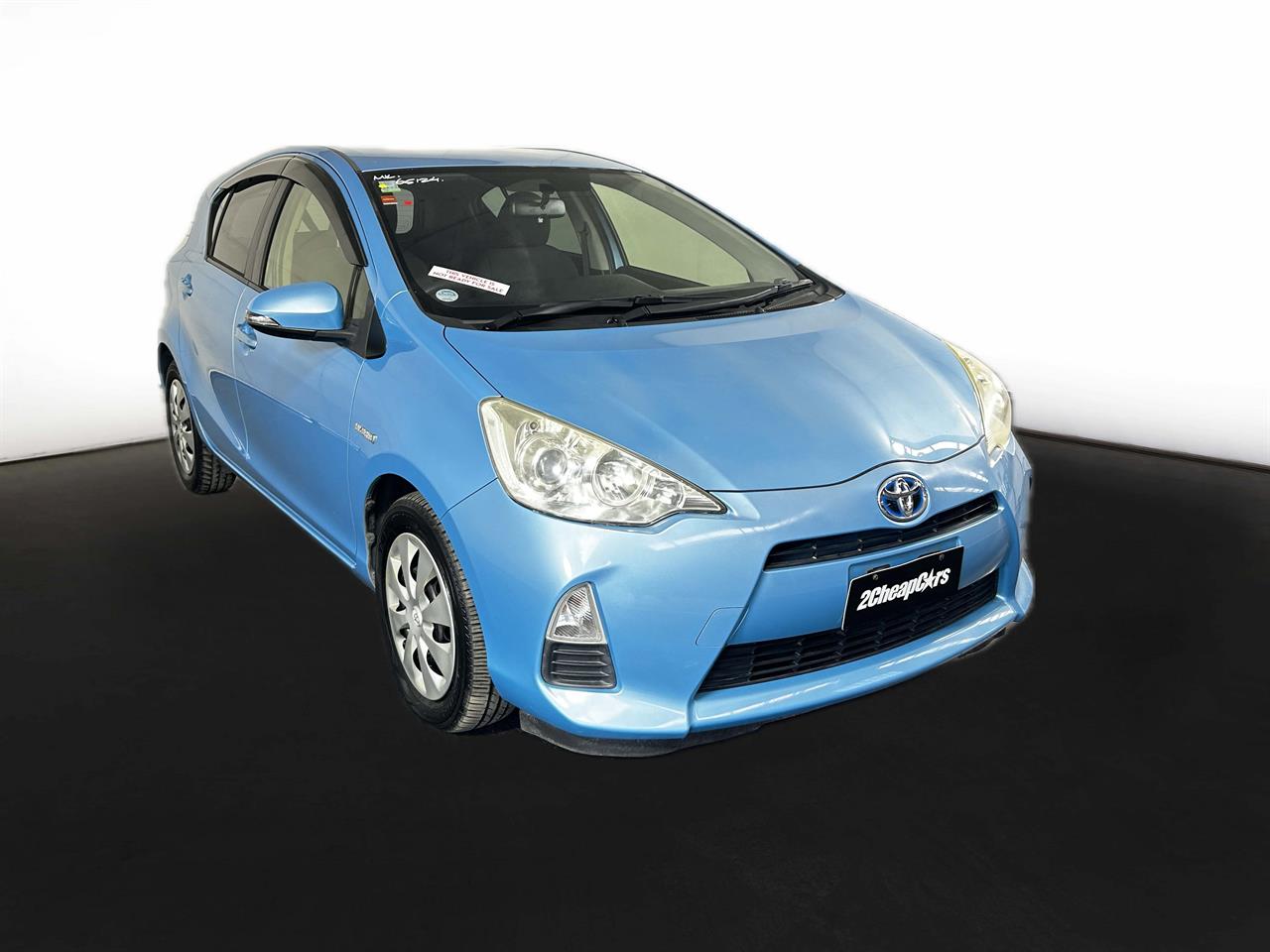 2013 Toyota Aqua Hybrid