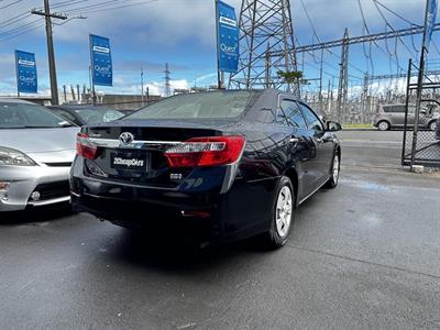 2013 Toyota Camry Hybrid