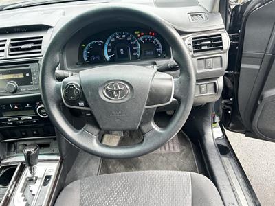 2013 Toyota Camry Hybrid