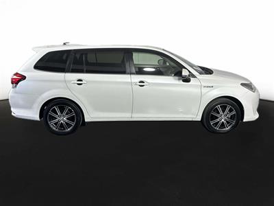 2015 Toyota Corolla Fielder Hybrid New Shape