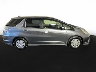 2012 Honda Fit Jazz Shuttle Hybrid