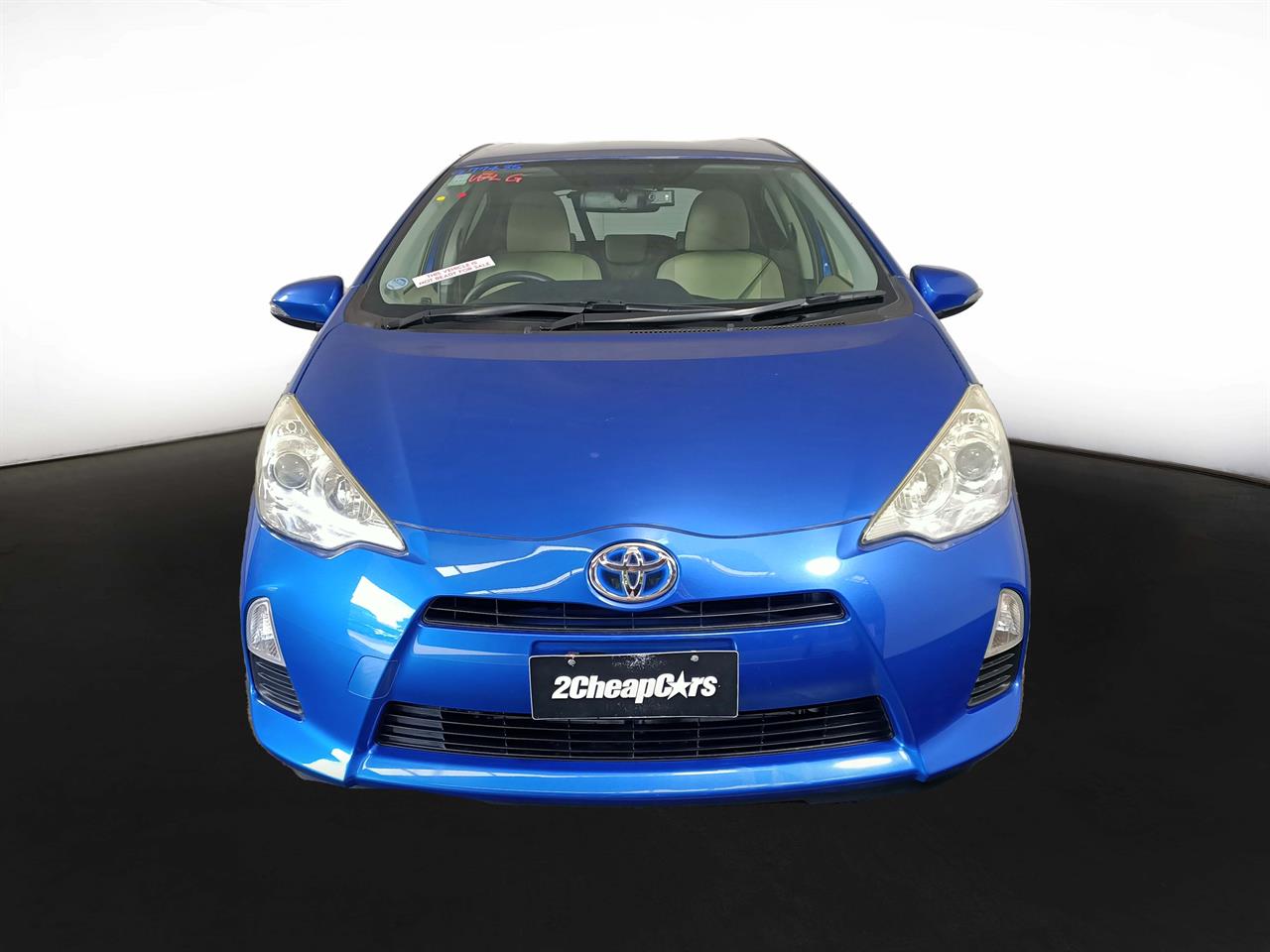 2013 Toyota Aqua Hybrid