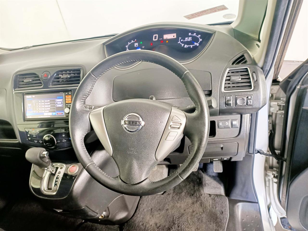 2012 Nissan Serena Hybrid