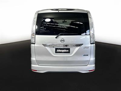 2012 Nissan Serena Hybrid