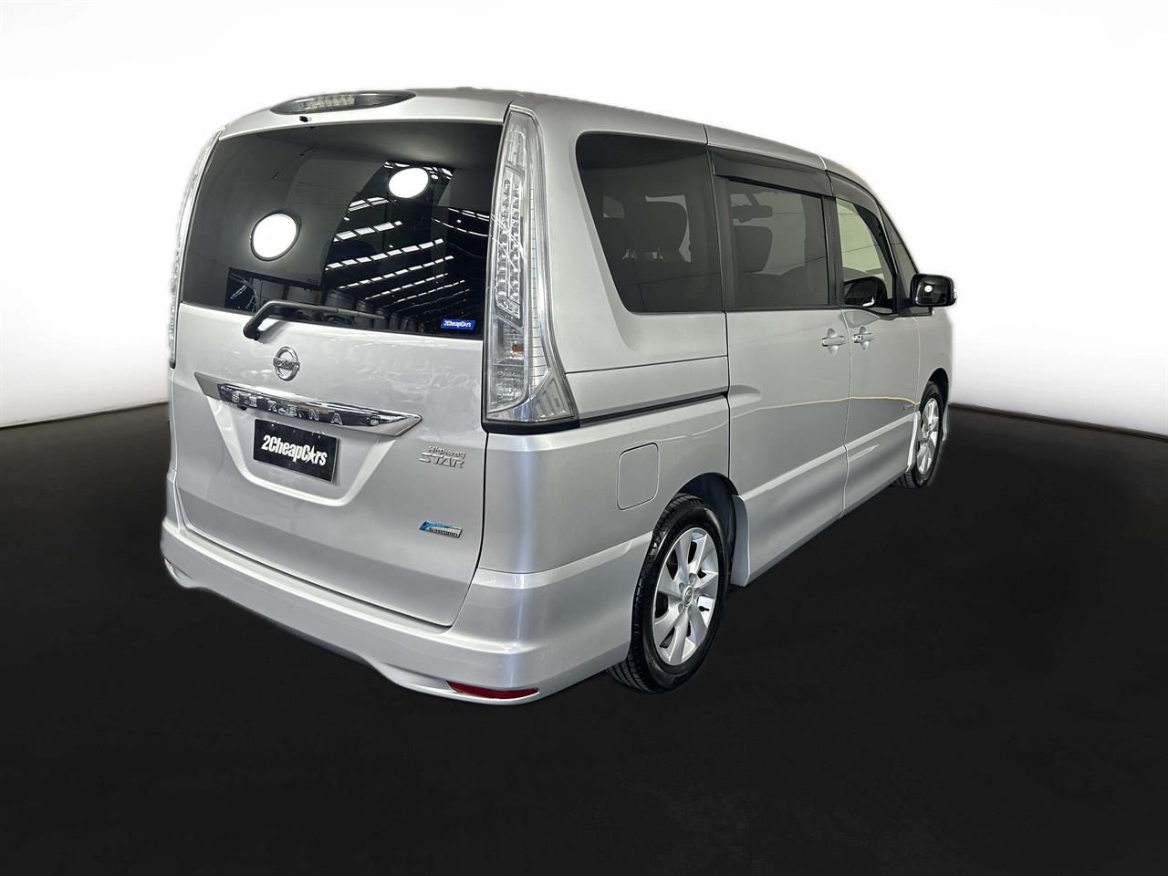 2012 Nissan Serena Hybrid