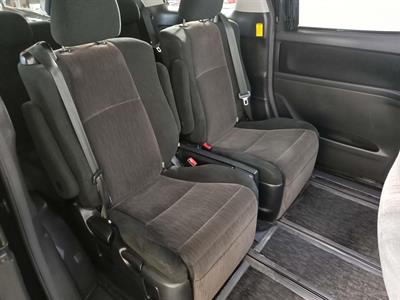 2012 Toyota Vellfire 