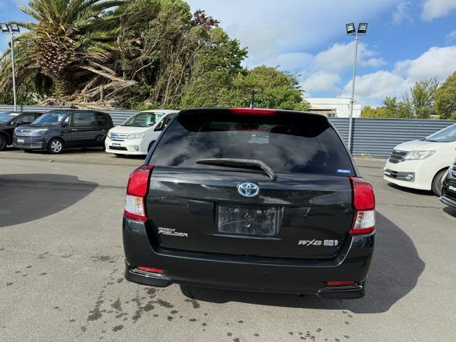 2014 Toyota Corolla Fielder Hybrid WXB