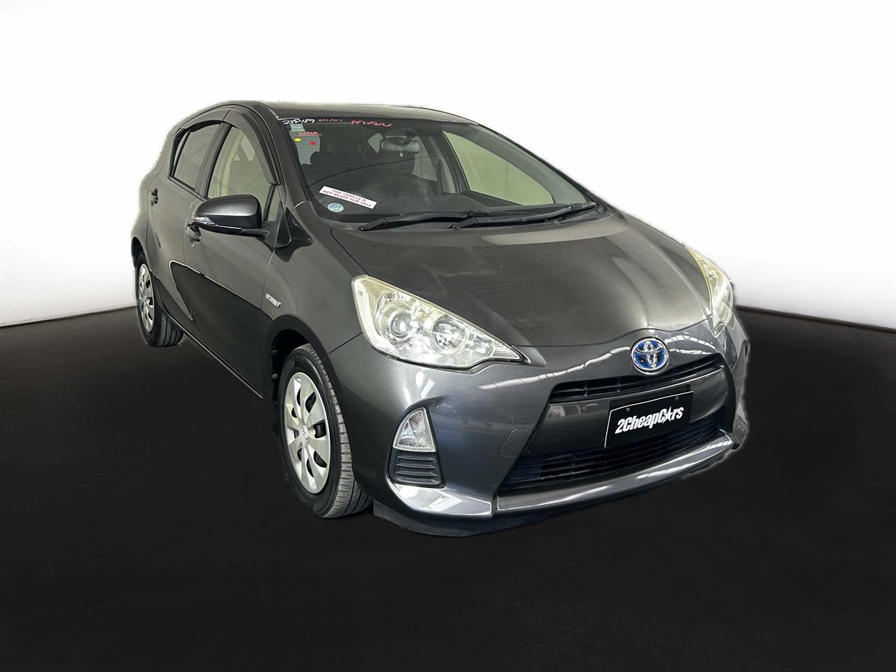 2013 Toyota Aqua Hybrid