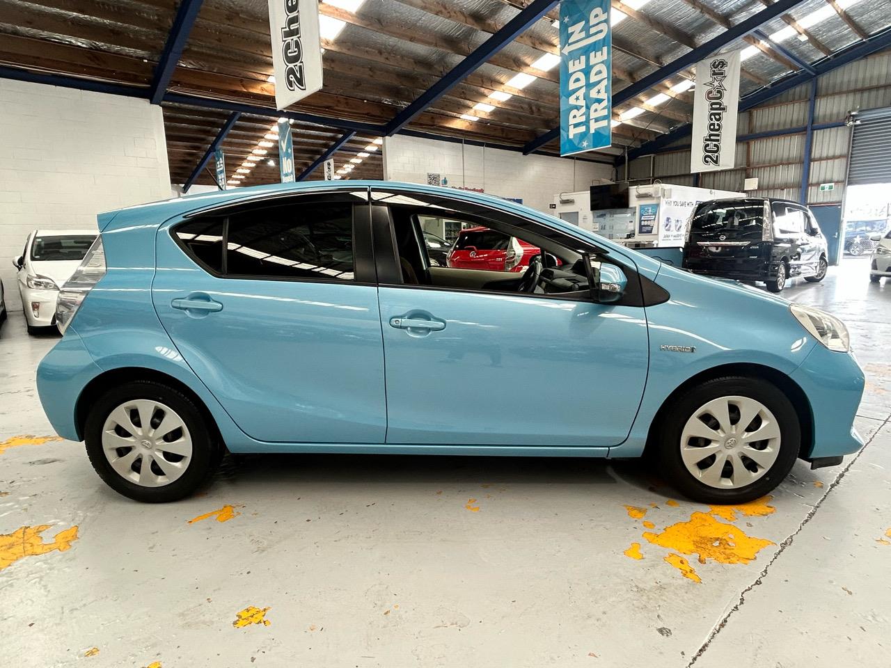 2012 Toyota Aqua Hybrid