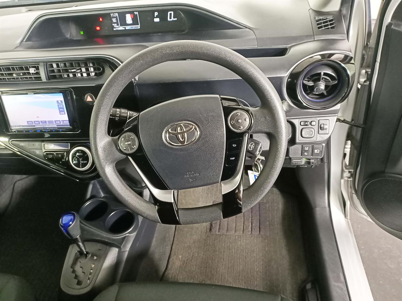 2018 Toyota Aqua Hybrid New Shape