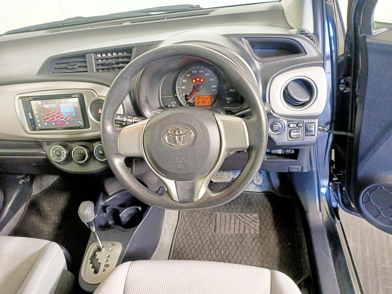 2012 Toyota Vitz 