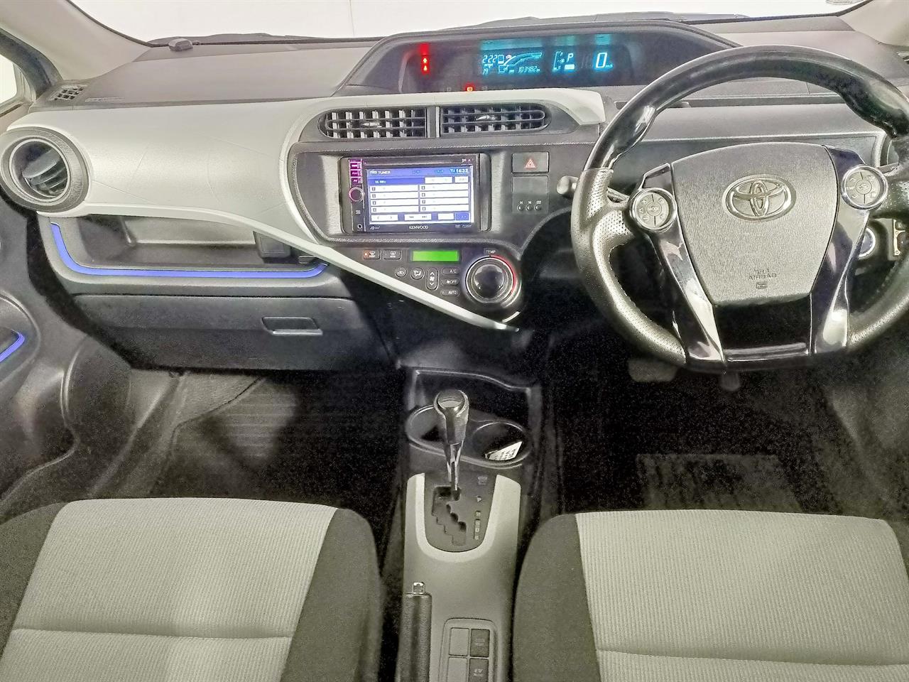 2013 Toyota Aqua Hybrid