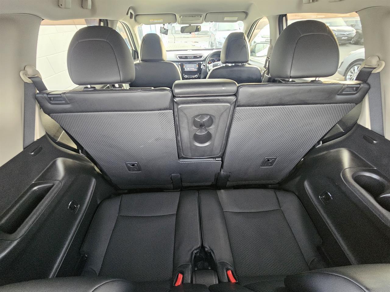 2014 Nissan X-Trail 7 Seats