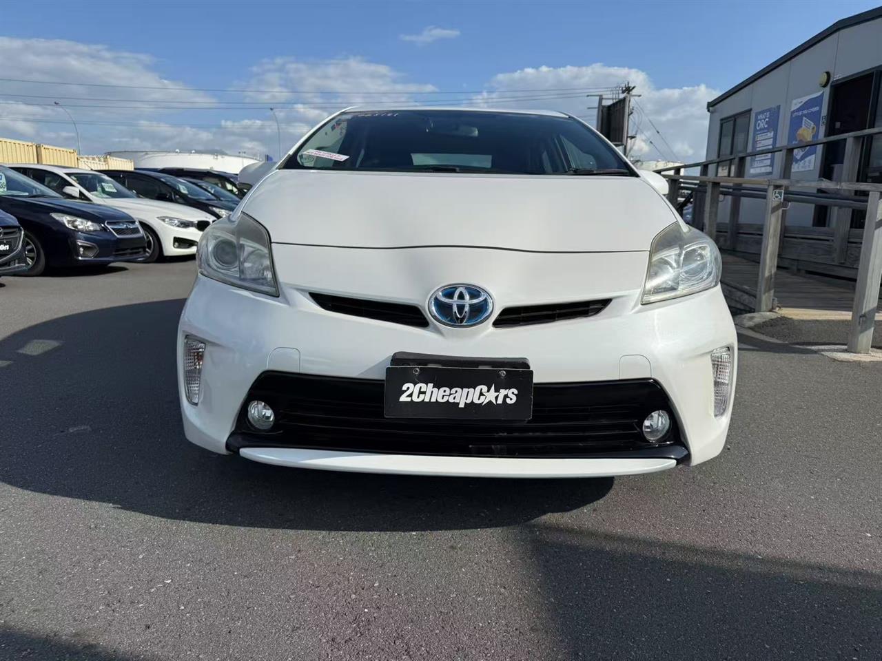 2013 Toyota Prius HYBRID