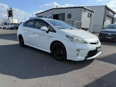 2013 Toyota Prius HYBRID