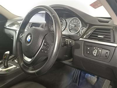 2013 BMW 320i TOURING