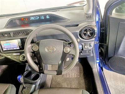 2016 Toyota Aqua Hybrid