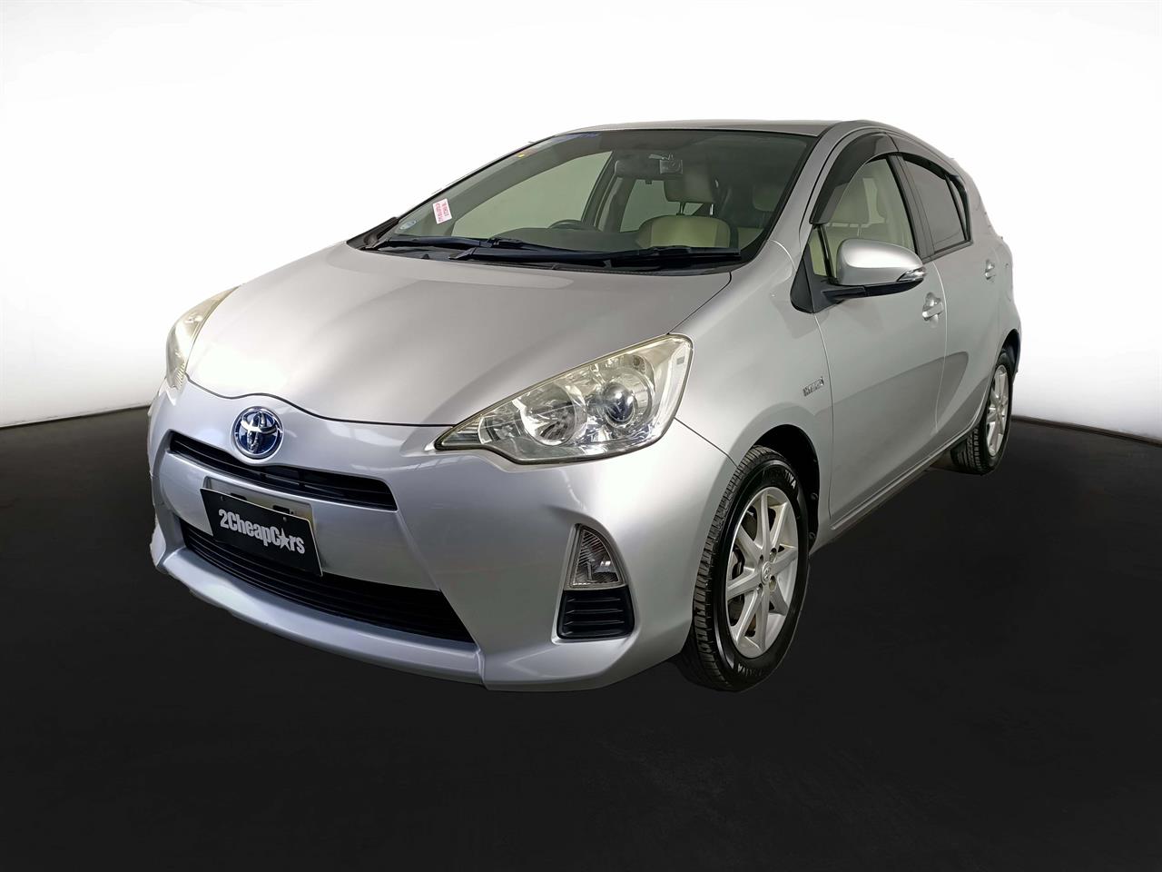 2013 Toyota Aqua Hybrid