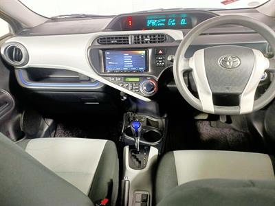 2013 Toyota Aqua Hybrid