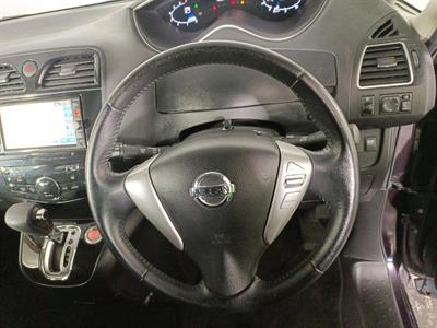 2012 Nissan Serena 