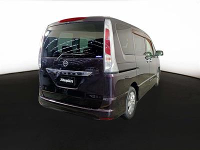 2012 Nissan Serena 