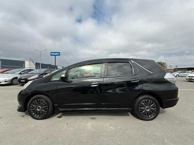 2012 Honda Fit Jazz Shuttle Hybrid