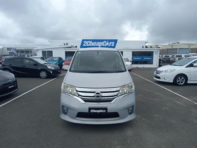 2012 Nissan Serena Hybrid