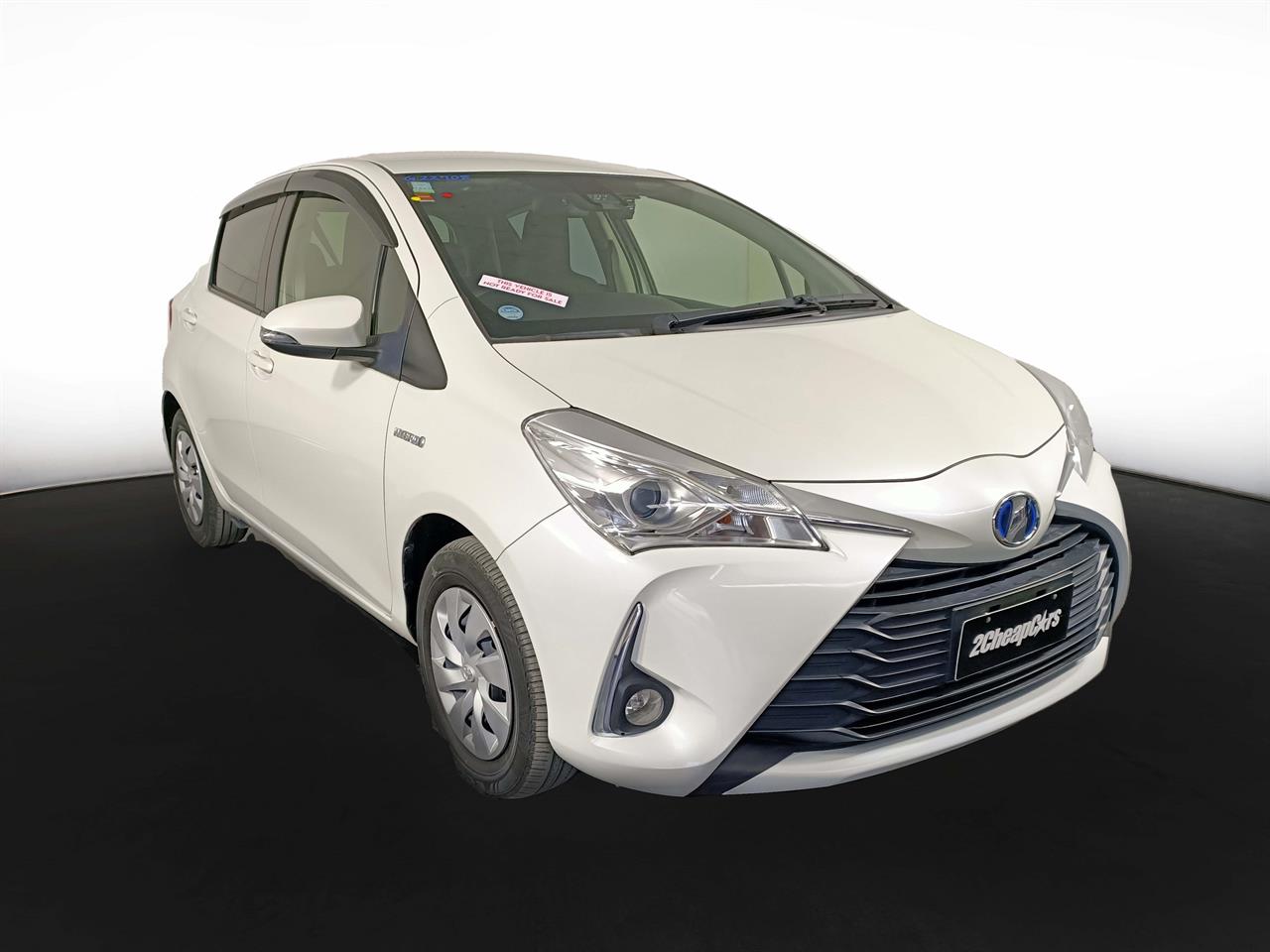 2017 Toyota Vitz Hybrid