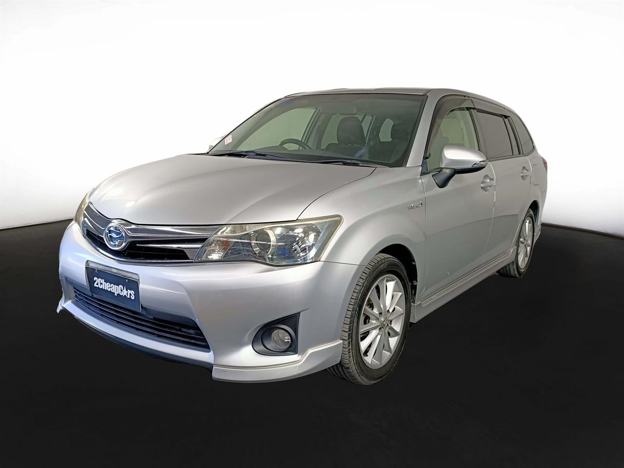 2013 Toyota Corolla Fielder Hybrid