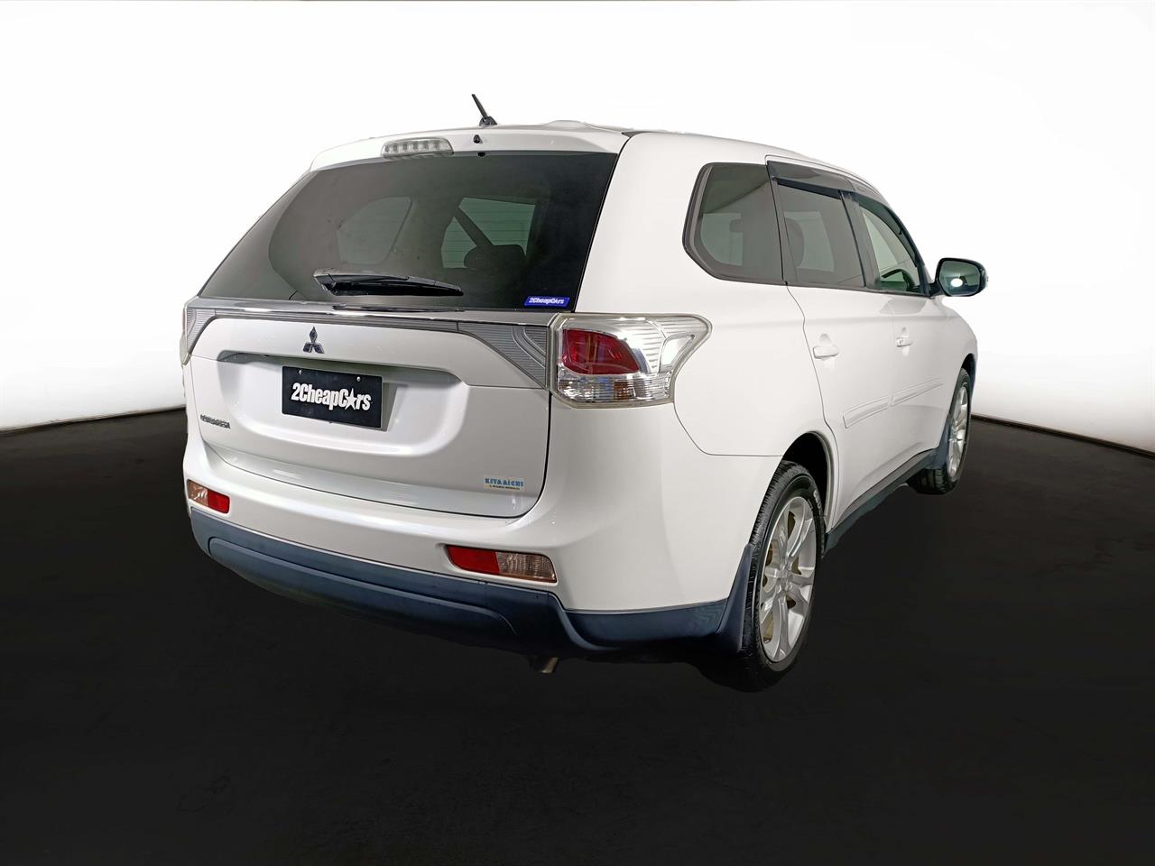 2013 Mitsubishi Outlander 7 Seats