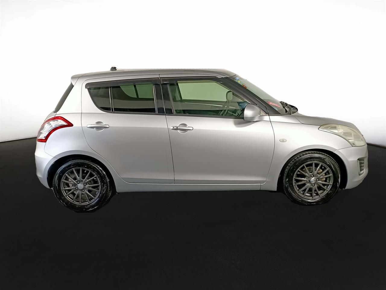 2013 Suzuki Swift 