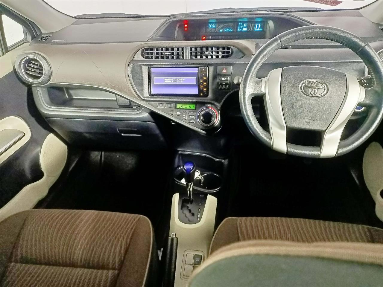 2012 Toyota Aqua Hybrid