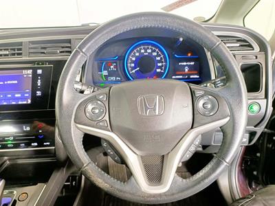 2015 Honda Fit Shuttle Hybrid Facelift